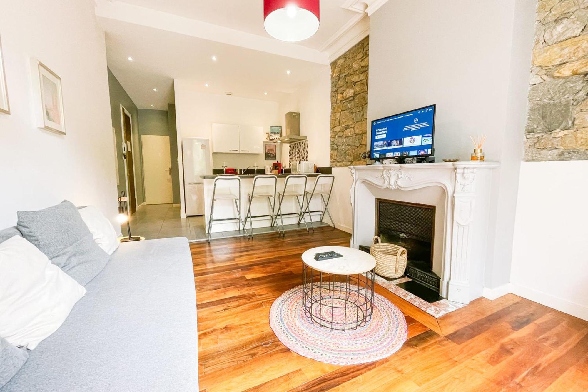Appartement #G3 The Authentic T2 Downtown Balcony Tramway à Grenoble Extérieur photo